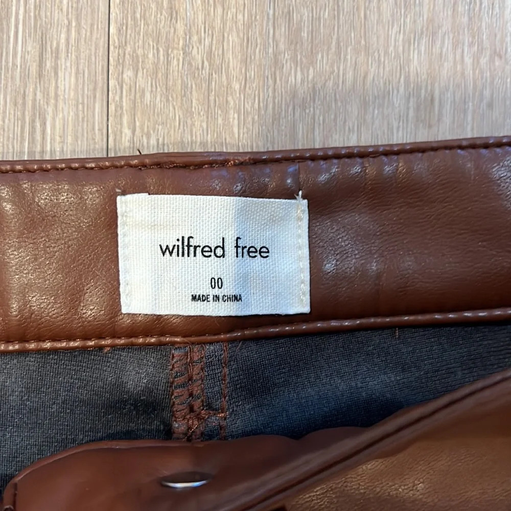 Aritzia Leather Pants - Picture 3 of 6